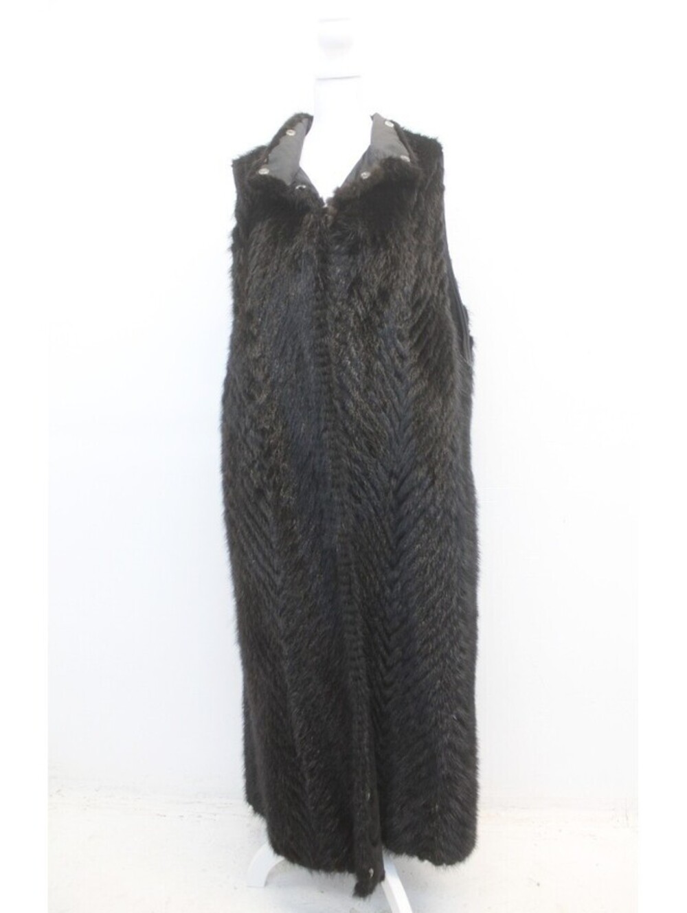MINT ALMOST BLACK MINK FUR LONG VEST WOMEN WOMAN SIZE 6-8 SMALL/MEDIUM